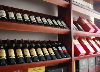 新手加盟代理中國(guó)酒類批發(fā)網(wǎng) 實(shí)力品牌相護(hù)創(chuàng)業(yè)無(wú)憂